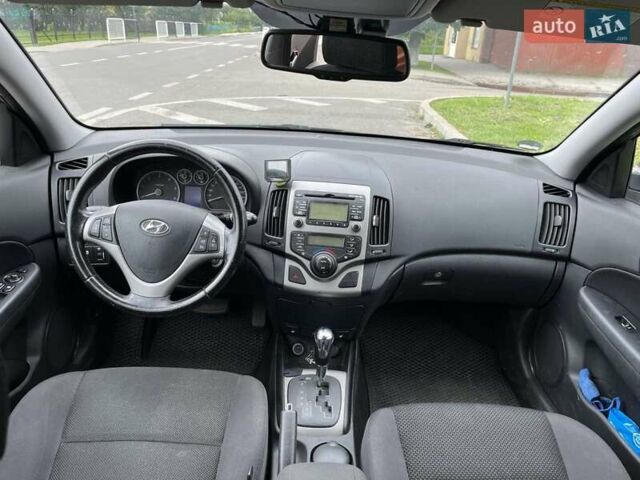 Хендай i30 2011 в Владимир-Волынский на Automoto.ua Коричневый Хендай i30, объемом двигателя 1.6 л и пробегом 279 тыс. км за 7350 $, фото 3 на Automoto.ua