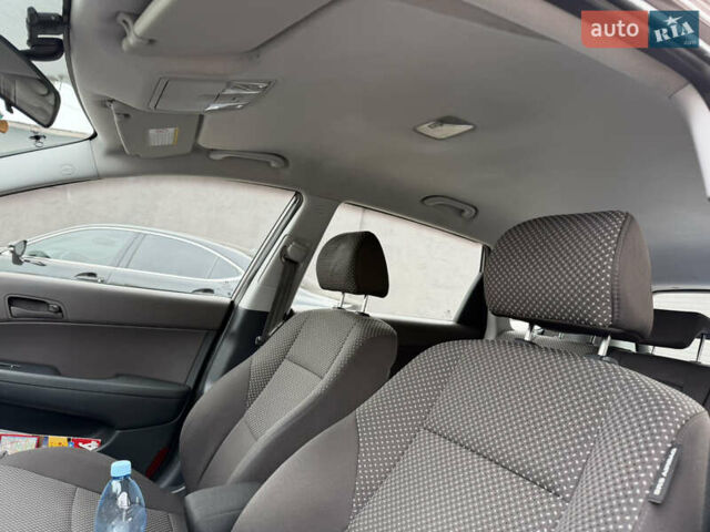 Коричневый Хендай i30, объемом двигателя 1.59 л и пробегом 116 тыс. км за 7400 $, фото 10 на Automoto.ua