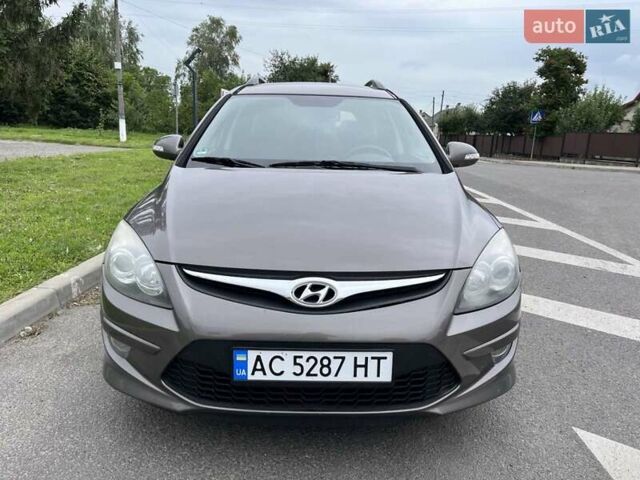 Хендай i30 2011 в Владимир-Волынский на Automoto.ua Коричневый Хендай i30, объемом двигателя 1.6 л и пробегом 279 тыс. км за 7350 $, фото 4 на Automoto.ua