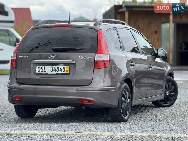 Коричневый Хендай i30, объемом двигателя 1.6 л и пробегом 190 тыс. км за 6650 $, фото 35 на Automoto.ua