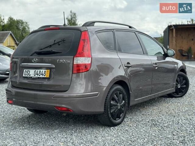 Коричневый Хендай i30, объемом двигателя 1.6 л и пробегом 190 тыс. км за 6650 $, фото 37 на Automoto.ua