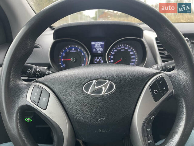 Хендай i30 2013 в Киеве на Automoto.ua Коричневый Хендай i30, объемом двигателя 1.59 л и пробегом 227 тыс. км за 9300 $, фото 4 на Automoto.ua
