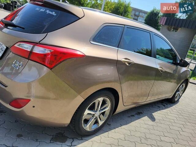 Коричневий Хендай i30, об'ємом двигуна 1.58 л та пробігом 234 тис. км за 9100 $, фото 1 на Automoto.ua