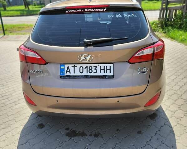 Коричневий Хендай i30, об'ємом двигуна 1.58 л та пробігом 234 тис. км за 9100 $, фото 7 на Automoto.ua