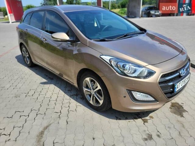 Коричневий Хендай i30, об'ємом двигуна 1.58 л та пробігом 234 тис. км за 9100 $, фото 8 на Automoto.ua