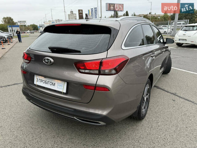 Коричневый Хендай i30, объемом двигателя 1.5 л и пробегом 66 тыс. км за 17200 $, фото 2 на Automoto.ua