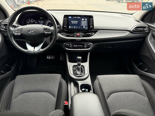 Коричневый Хендай i30, объемом двигателя 1.5 л и пробегом 66 тыс. км за 17200 $, фото 13 на Automoto.ua