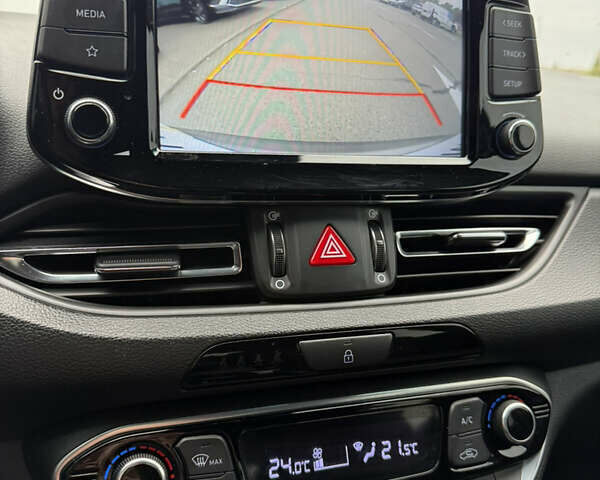 Коричневый Хендай i30, объемом двигателя 1.5 л и пробегом 66 тыс. км за 17200 $, фото 10 на Automoto.ua