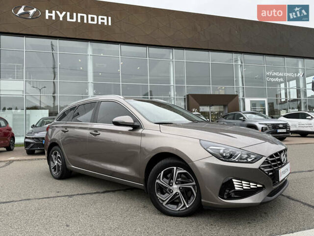 Коричневый Хендай i30, объемом двигателя 1.5 л и пробегом 66 тыс. км за 17200 $, фото 1 на Automoto.ua