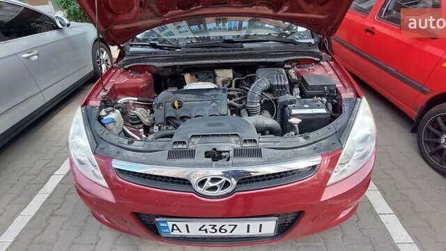 Хендай i30 2008 в Киеве на Automoto.ua Красный Хендай i30, объемом двигателя 1.4 л и пробегом 134 тыс. км за 4800 $, фото 9 на Automoto.ua