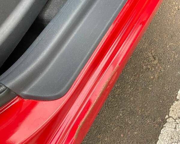 Красный Хендай i30, объемом двигателя 1.58 л и пробегом 236 тыс. км за 5000 $, фото 14 на Automoto.ua