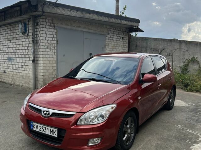 Красный Хендай i30, объемом двигателя 1.6 л и пробегом 186 тыс. км за 6349 $, фото 9 на Automoto.ua