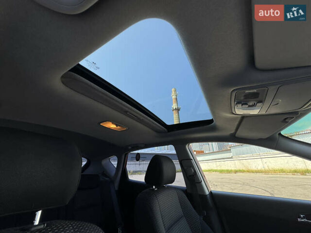 Червоний Хендай i30, об'ємом двигуна 1.59 л та пробігом 159 тис. км за 7399 $, фото 29 на Automoto.ua
