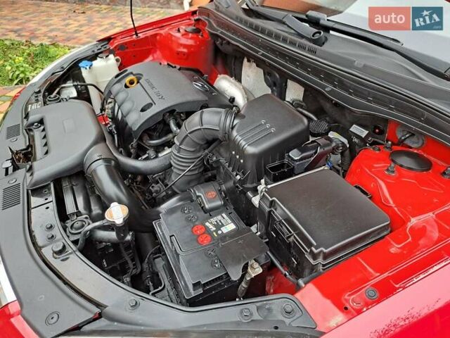 Хендай i30 2009 в Умани на Automoto.ua Красный Хендай i30, объемом двигателя 0 л и пробегом 139 тыс. км за 5850 $, фото 127 на Automoto.ua