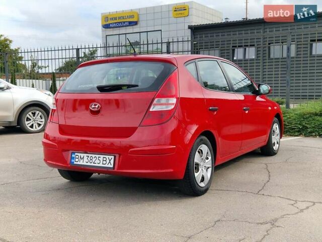 Красный Хендай i30, объемом двигателя 1.4 л и пробегом 201 тыс. км за 6500 $, фото 12 на Automoto.ua