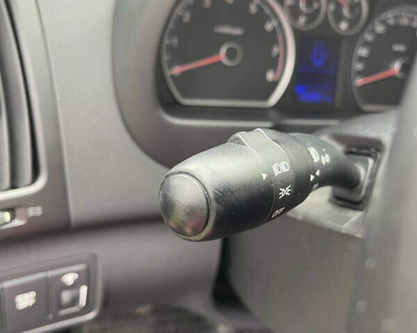 Красный Хендай i30, объемом двигателя 1.59 л и пробегом 195 тыс. км за 7200 $, фото 41 на Automoto.ua