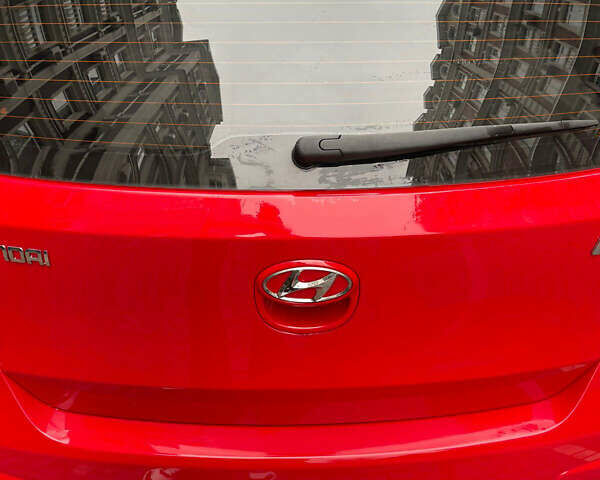 Красный Хендай i30, объемом двигателя 1.59 л и пробегом 195 тыс. км за 7200 $, фото 4 на Automoto.ua