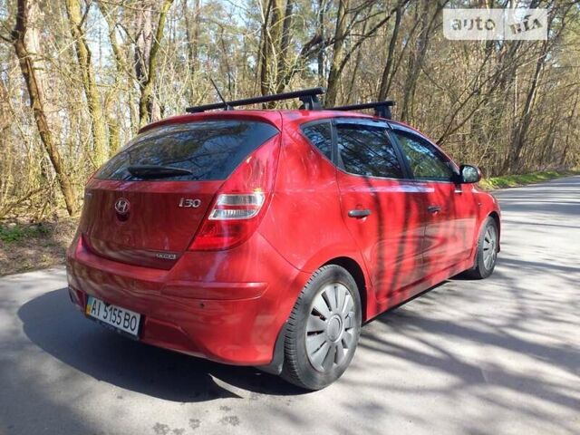 Червоний Хендай i30, об'ємом двигуна 1.6 л та пробігом 160 тис. км за 7600 $, фото 8 на Automoto.ua