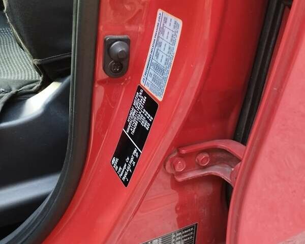 Красный Хендай i30, объемом двигателя 1.6 л и пробегом 190 тыс. км за 6200 $, фото 10 на Automoto.ua