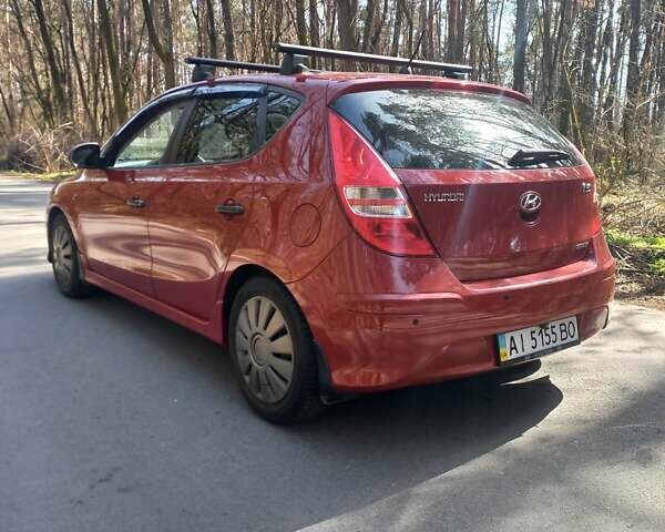 Червоний Хендай i30, об'ємом двигуна 1.6 л та пробігом 160 тис. км за 7600 $, фото 11 на Automoto.ua