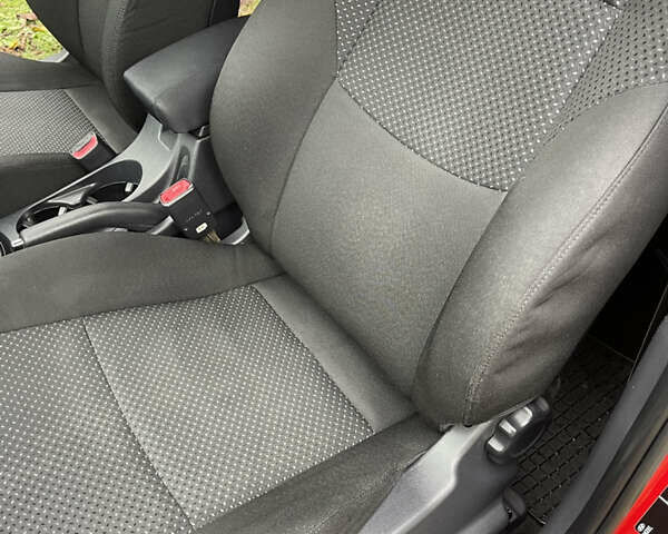 Красный Хендай i30, объемом двигателя 1.59 л и пробегом 195 тыс. км за 7200 $, фото 45 на Automoto.ua