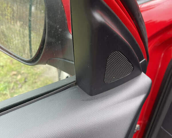 Красный Хендай i30, объемом двигателя 1.59 л и пробегом 195 тыс. км за 7200 $, фото 32 на Automoto.ua