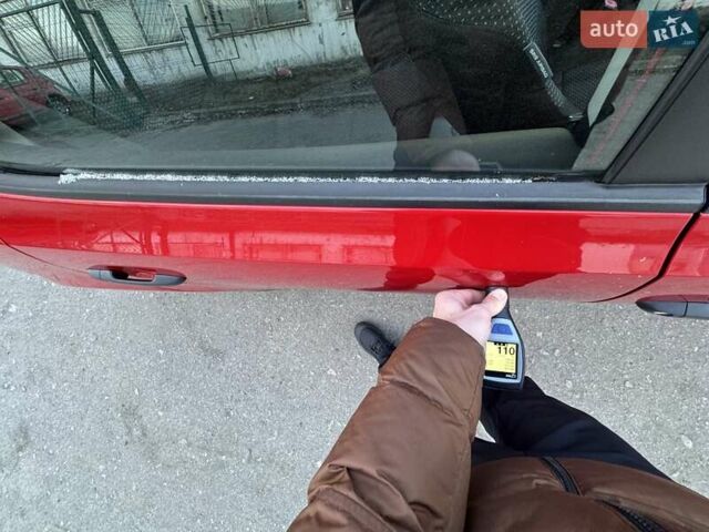 Червоний Хендай i30, об'ємом двигуна 1.4 л та пробігом 223 тис. км за 6300 $, фото 95 на Automoto.ua