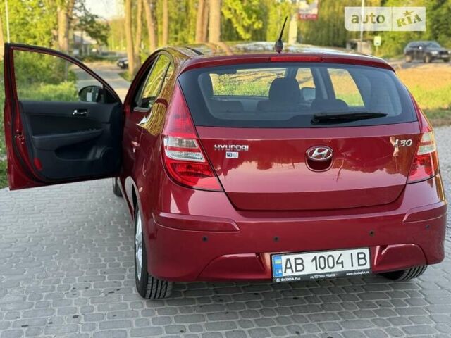 Червоний Хендай i30, об'ємом двигуна 0 л та пробігом 160 тис. км за 8700 $, фото 4 на Automoto.ua