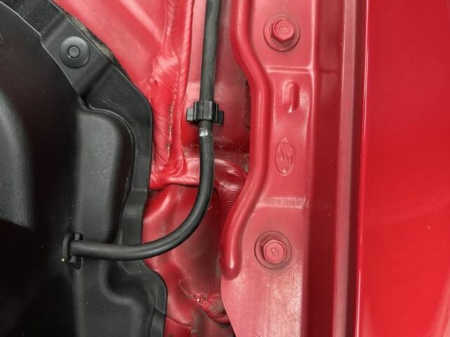 Червоний Хендай i30, об'ємом двигуна 1.4 л та пробігом 72 тис. км за 7800 $, фото 18 на Automoto.ua