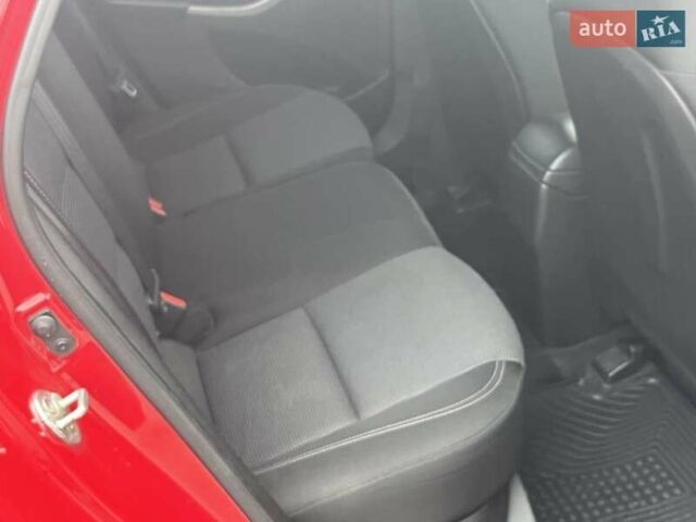 Хендай i30 2013 в Киеве на Automoto.ua Красный Хендай i30, объемом двигателя 1.4 л и пробегом 122 тыс. км за 9790 $, фото 19 на Automoto.ua