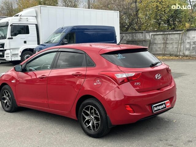 Хендай i30 2013 в Киеве на Automoto.ua Красный Хендай i30, объемом двигателя 1.4 л и пробегом 122 тыс. км за 9790 $, фото 7 на Automoto.ua