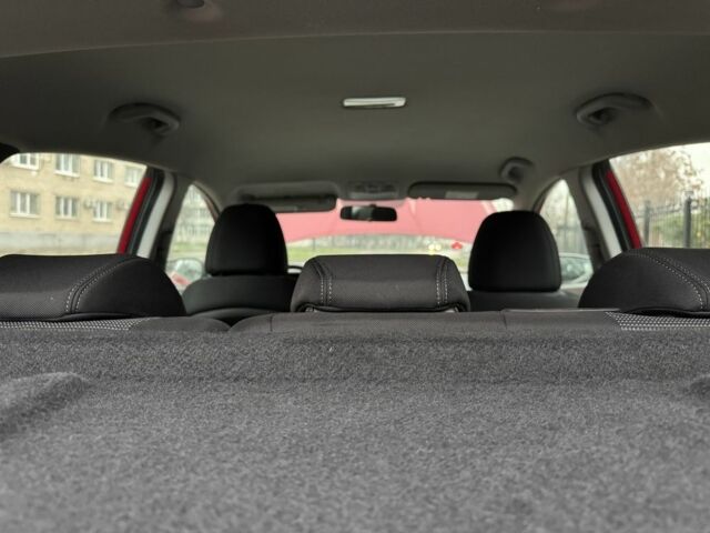 Червоний Хендай i30, об'ємом двигуна 1.4 л та пробігом 72 тис. км за 7800 $, фото 10 на Automoto.ua