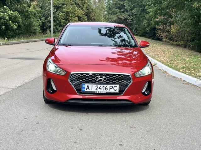 Хендай i30 2017 в Броварах на Automoto.ua Красный Хендай i30, объемом двигателя 1.6 л и пробегом 112 тыс. км за 13999 $, фото 1 на Automoto.ua