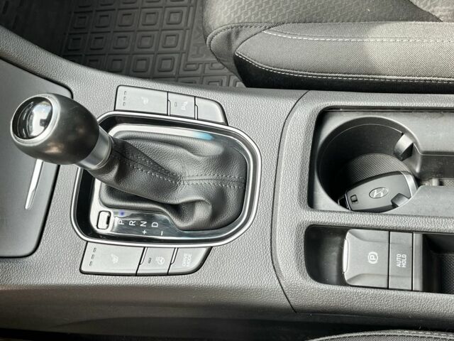 Хендай i30 2017 в Броварах на Automoto.ua Красный Хендай i30, объемом двигателя 1.6 л и пробегом 112 тыс. км за 13999 $, фото 8 на Automoto.ua