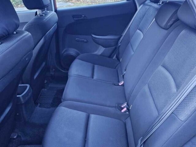 Красный Хендай i30, объемом двигателя 1.4 л и пробегом 197 тыс. км за 4041 $, фото 5 на Automoto.ua