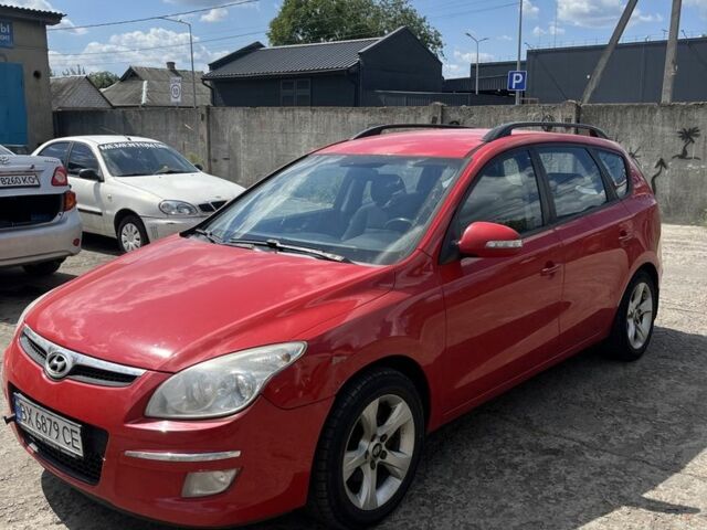 Хендай i30 2008 в Борисполе на Automoto.ua Красный Хендай i30, объемом двигателя 1.6 л и пробегом 325 тыс. км за 4500 $, фото 1 на Automoto.ua