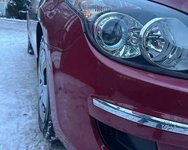 Червоний Хендай i30, об'ємом двигуна 1.6 л та пробігом 190 тис. км за 6500 $, фото 8 на Automoto.ua