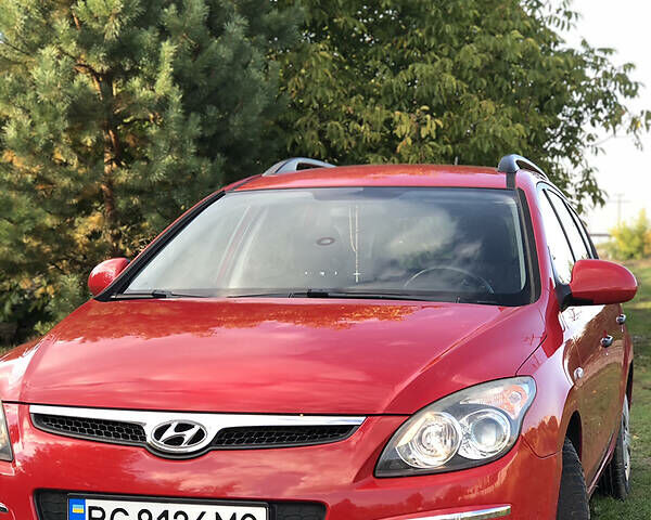 Красный Хендай i30, объемом двигателя 1.4 л и пробегом 222 тыс. км за 6200 $, фото 12 на Automoto.ua