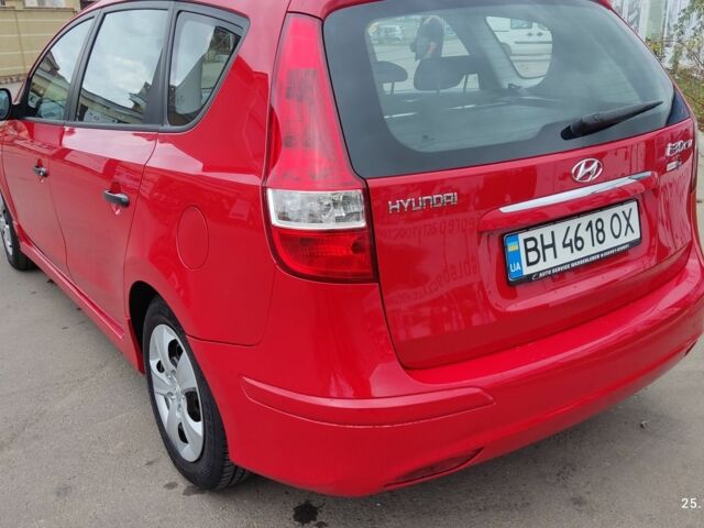 Червоний Хендай i30, об'ємом двигуна 0 л та пробігом 1 тис. км за 6299 $, фото 4 на Automoto.ua