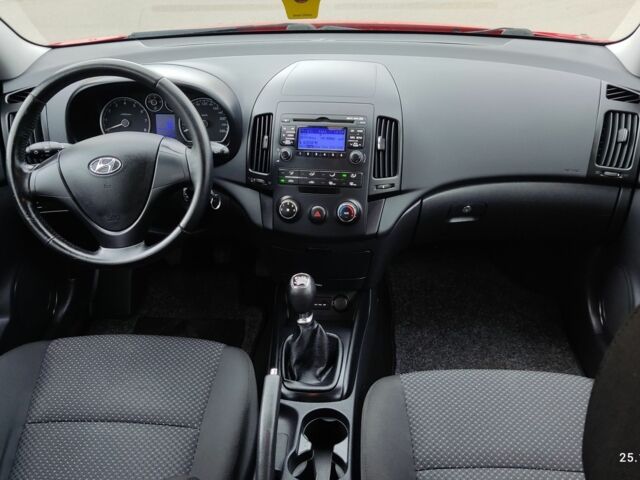 Червоний Хендай i30, об'ємом двигуна 0 л та пробігом 1 тис. км за 6299 $, фото 9 на Automoto.ua