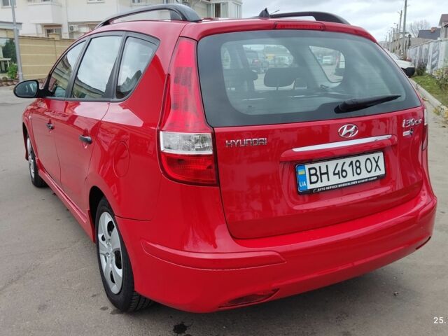 Червоний Хендай i30, об'ємом двигуна 0 л та пробігом 1 тис. км за 6299 $, фото 10 на Automoto.ua