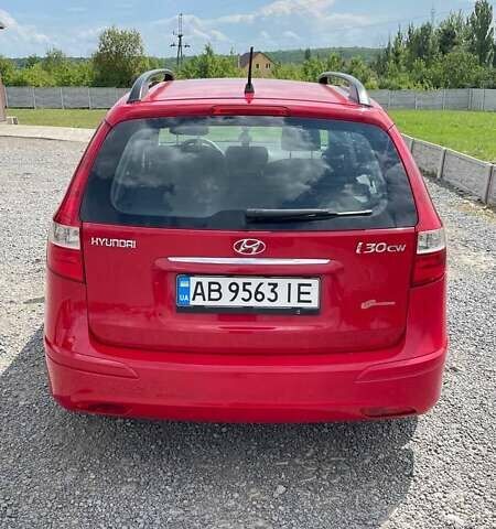 Красный Хендай i30, объемом двигателя 1.4 л и пробегом 230 тыс. км за 5999 $, фото 11 на Automoto.ua