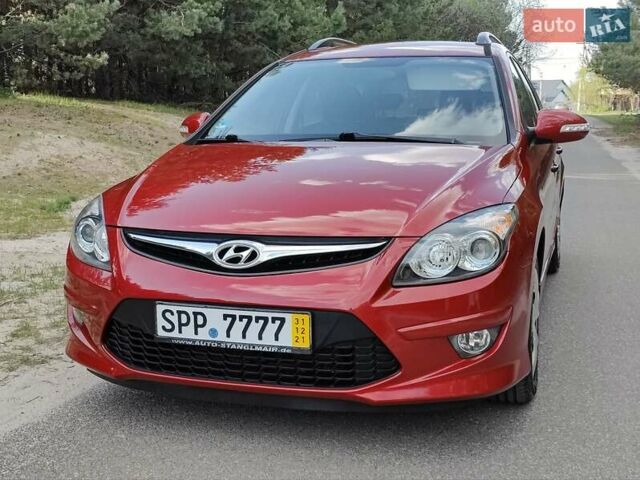 Хендай i30 2011 в Киеве на Automoto.ua Красный Хендай i30, объемом двигателя 1.4 л и пробегом 149 тыс. км за 6900 $, фото 11 на Automoto.ua