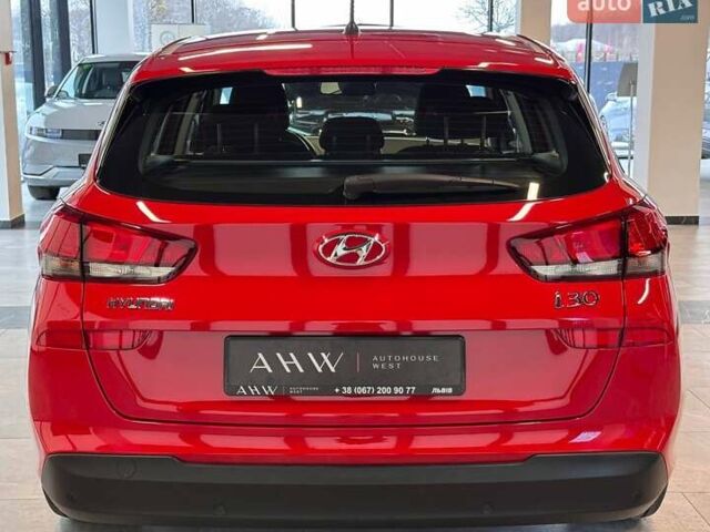 Червоний Хендай i30, об'ємом двигуна 1.58 л та пробігом 108 тис. км за 16490 $, фото 21 на Automoto.ua
