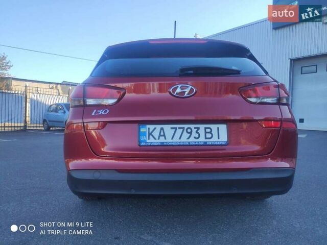 Красный Хендай i30, объемом двигателя 1.5 л и пробегом 33 тыс. км за 16700 $, фото 3 на Automoto.ua