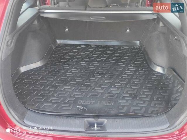 Красный Хендай i30, объемом двигателя 1.5 л и пробегом 33 тыс. км за 16700 $, фото 22 на Automoto.ua