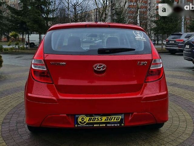 Хендай i30, объемом двигателя 1.4 л и пробегом 168 тыс. км за 6500 $, фото 4 на Automoto.ua