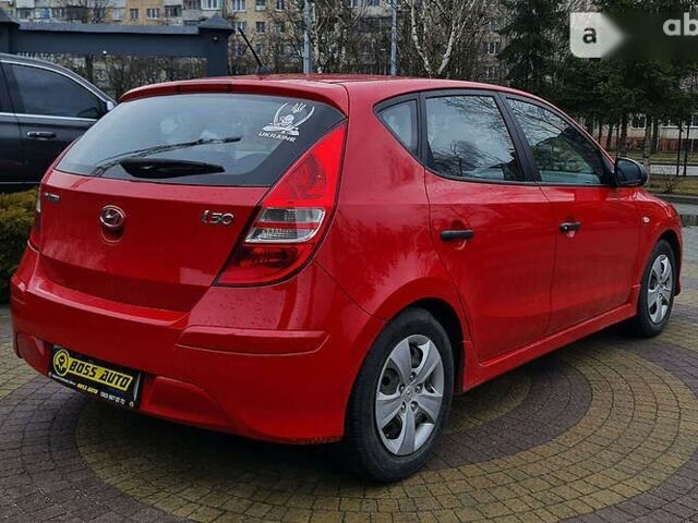 Хендай i30, объемом двигателя 1.4 л и пробегом 168 тыс. км за 6500 $, фото 3 на Automoto.ua