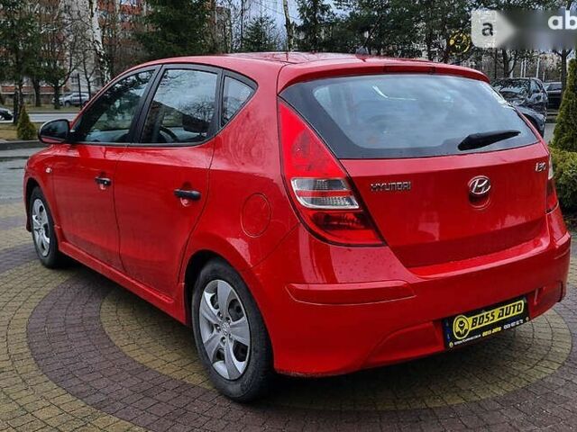 Хендай i30, объемом двигателя 1.4 л и пробегом 168 тыс. км за 6500 $, фото 5 на Automoto.ua