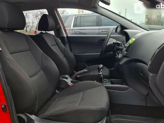 Хендай i30, объемом двигателя 1.4 л и пробегом 168 тыс. км за 6500 $, фото 12 на Automoto.ua